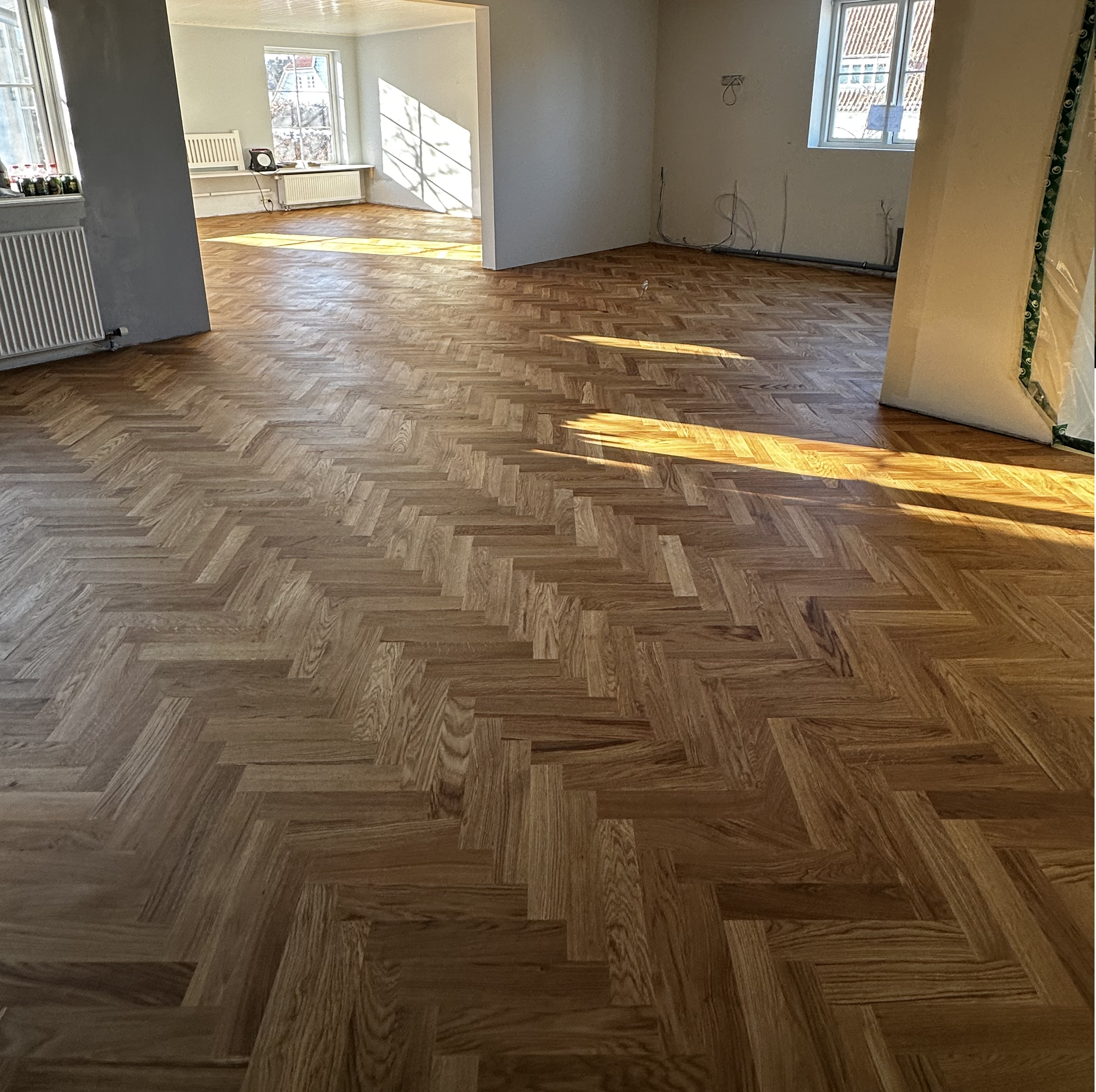 Solid herringbone oak natur 16x68x408